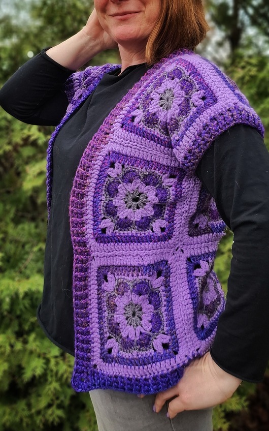 kamizelki damskie Kamizelka szydełkowa "Lilaki i Lilie"