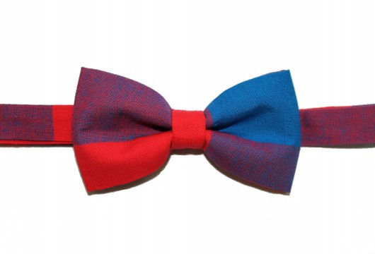Mucha gotowa bowstyle niebiesko-czerwona krata bowstyle