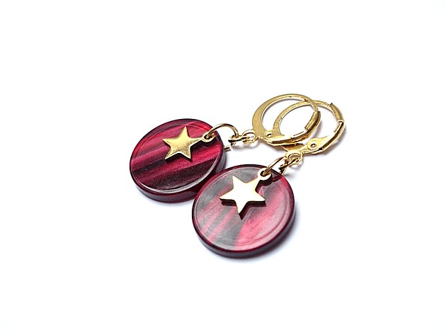 kolczyki z żywicy Alloys Collection Star /burgund/ - kolczyki