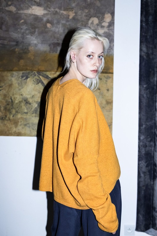 kardigany damskie Szafranowy wełniany kardigan LOLA Saffron