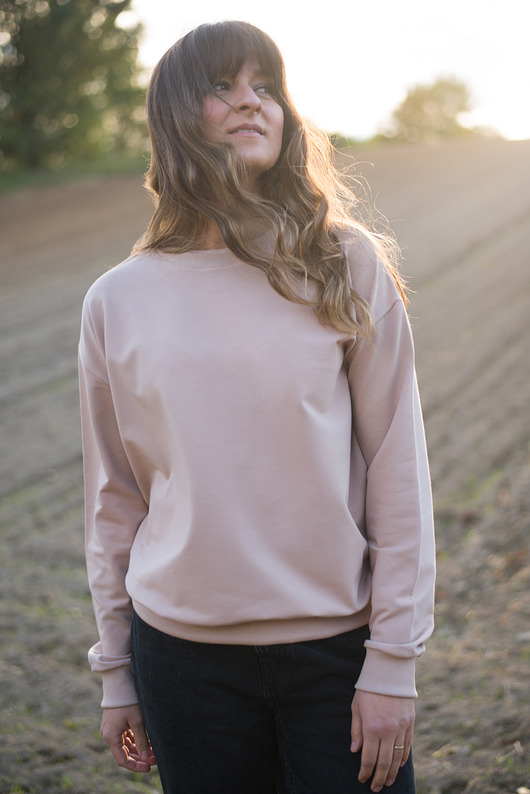 Bluza basic ze ściągaczami nude Sistu