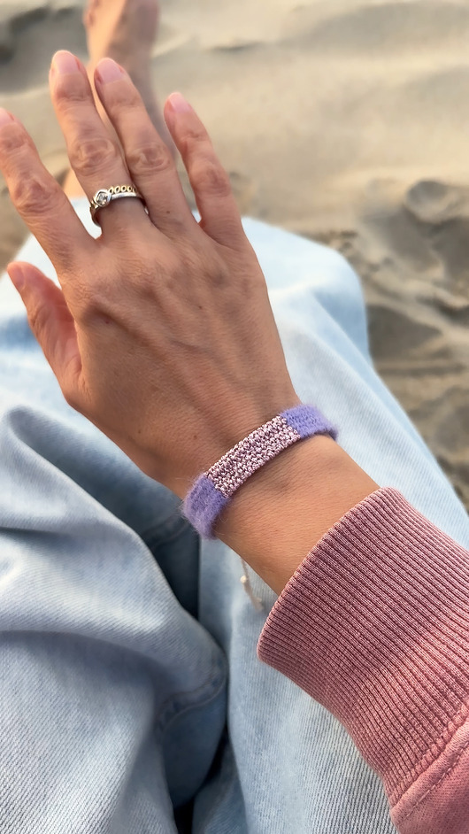 bransoletki na sznurku Fioletowa bransoletka tkana handmade, na sznurku