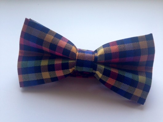 Mucha gotowa bowstyle wielokolorowa kratka bowstyle