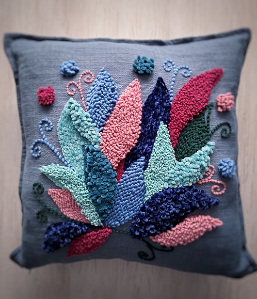 poduszki plecione Magiczny kolorowy kwiat lotosu