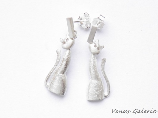 Kolczyki srebrne - Białe koty mini  VENUS GALERIA