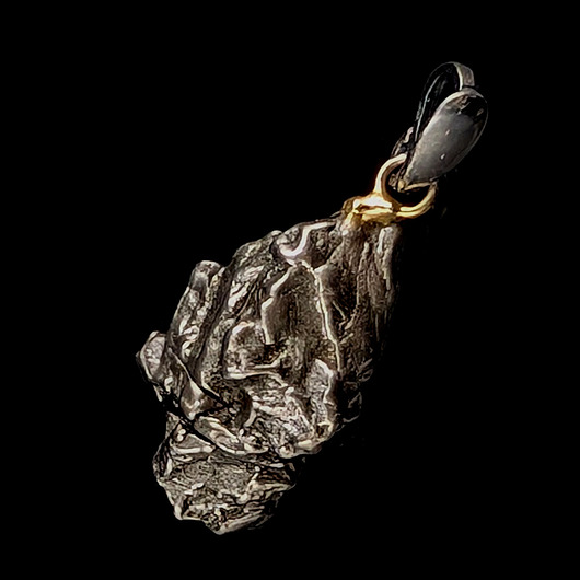 wisiory Okazały z meteorytem