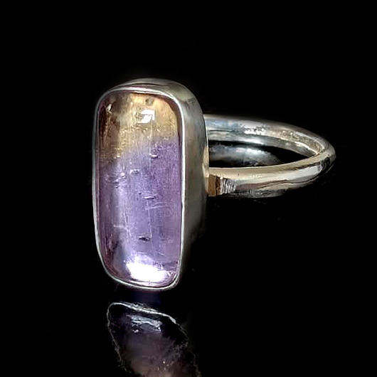 pierścionki srebrne Pierścionek Miód i lawenda- ametryn