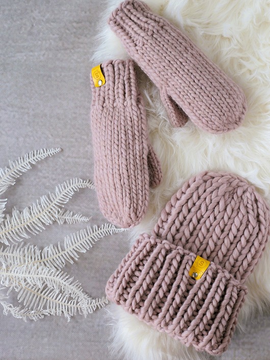 rękawiczki damskie Wełniana czapka i rękawiczki z wełny i alpaki WOOLY pudrowy róż