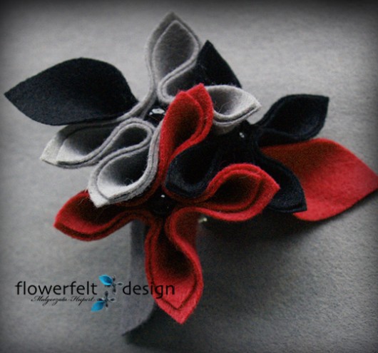CzarnySzaryCzerwony FlowerFelt Design