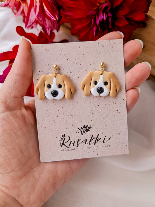 kolczyki z masy plastycznej Kolczyki Beagle. Biżuteria z psem, prezent dla właściciela psa, pieska
