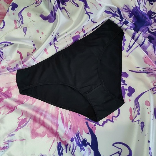 majtki damskie Elegancka czerń