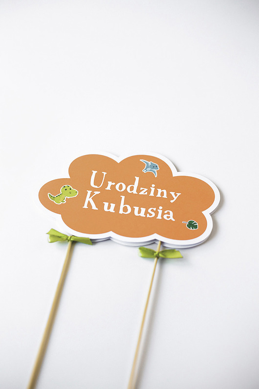 akcesoria dziecięce - różne Topper na tort urodziny DINOZAURY
