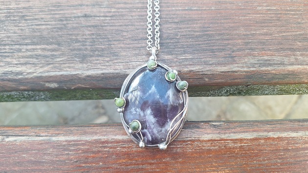 wisiory Ametyst i nefryt - wisiorek