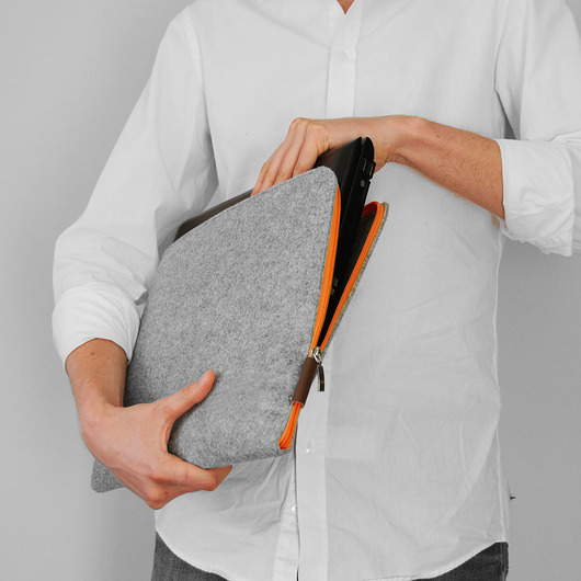 FILCOWY POKROWIEC NA LAPTOP pomaranczowy zamek purol design