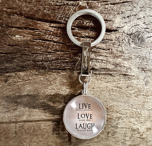 breloki Live Love Laugh - stalowy brelok + box
