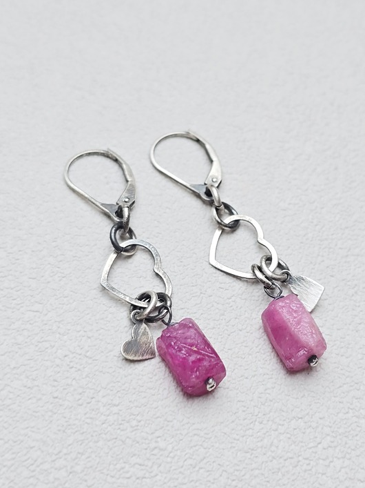 kolczyki srebrne Kolczyki srebrne Rubinowe Zakochańce