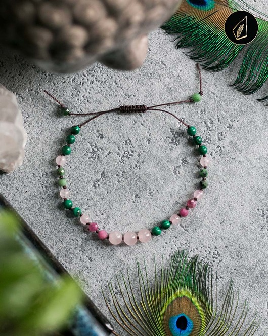 bransoletki z kamieni naturalnych Malachit Turmalin Rubin Zoisyt Amulet
