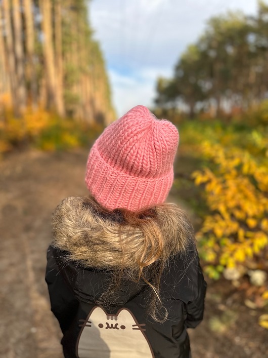 czapki damskie Wełniana czapka oversize - różowa