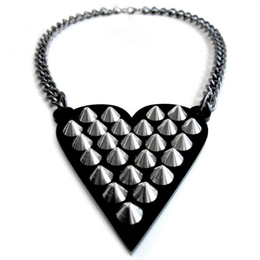 Naszyjnik black heart Kraina czaru