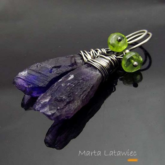 Midnight iris Marta Latawiec
