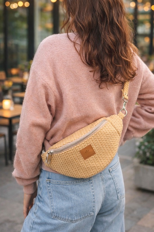 saszetka nerka Welurowa nerka damska basic Żółta