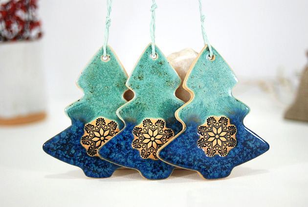 ozdoby choinkowe Ceramiczne ozdoby świąteczne - turkusowe choinki