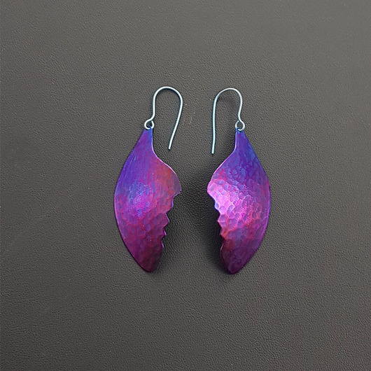 kolczyki - inne Liście z tytanu