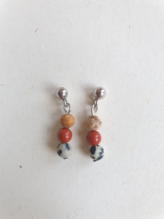 kolczyki z kamieniami Kolczyki DROPSY MINI jaspis czerwony, obrazkowy, dalmatyński