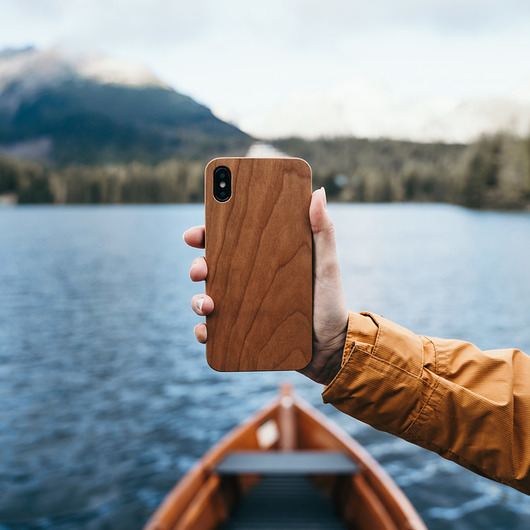 etui na telefon Drewniana obudowa Oakywood WIŚNIA