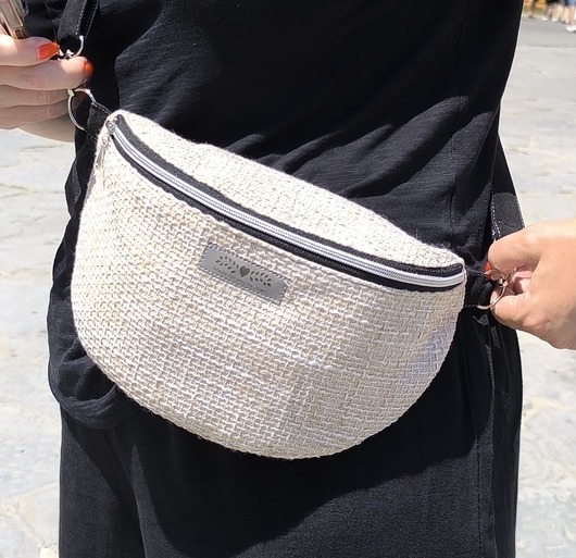 saszetka nerka Beżowa nerka  pleciony materiał boho na ramię jasna