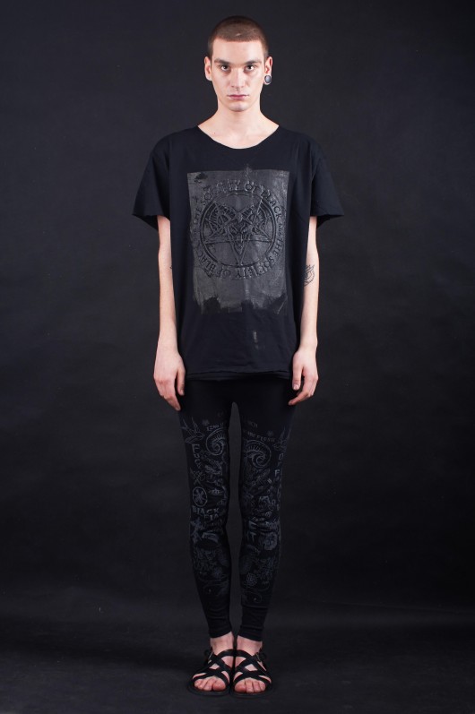 black ram relief tee ODIO TEES