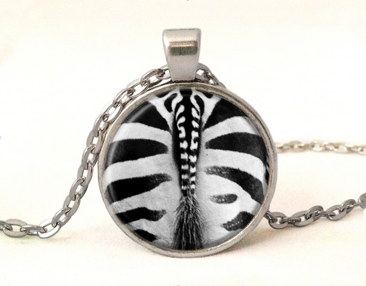 Medalion ZEBRA EGGinEGG