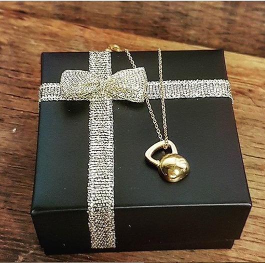 złote naszyjniki Fitness naszyjnik