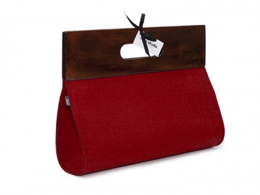 Long Red moo studio