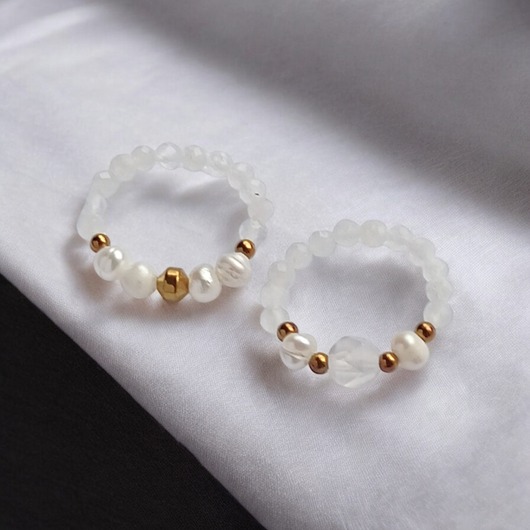 pierścionki elastyczne Zestaw pierścionków : kamień księżycowy, perły, agat