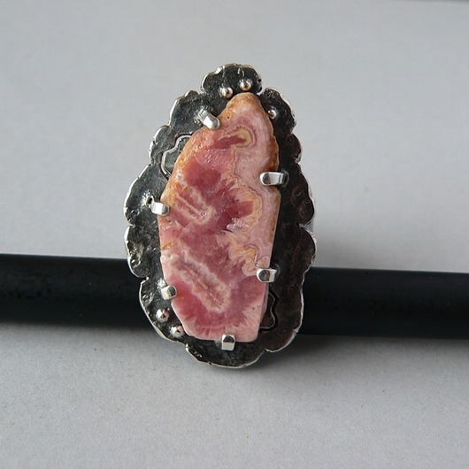 pierścionki srebrne Pierścionek -rodochrozyt na surowo-