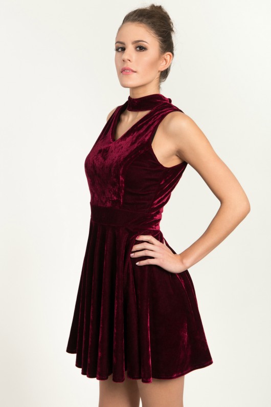 Sukienka Red Velvet Miss Trouble