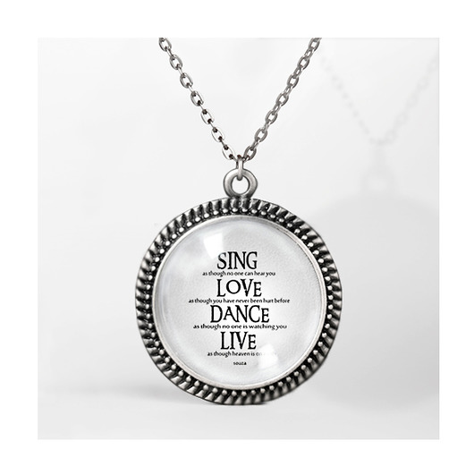 Sing Love Dance Live -  medalion silver Makaliboo
