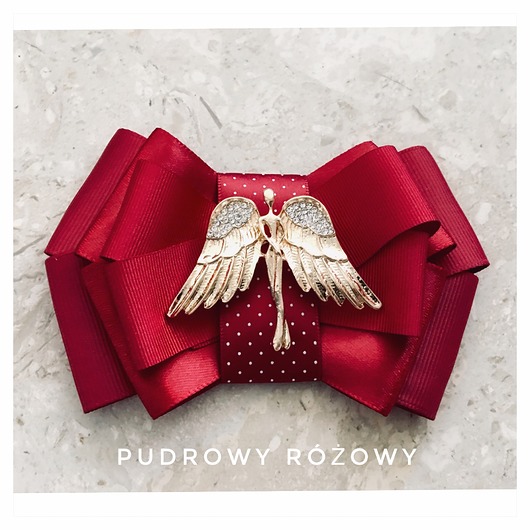 broszki Brosza z Aniołem złotym lub srebrnym