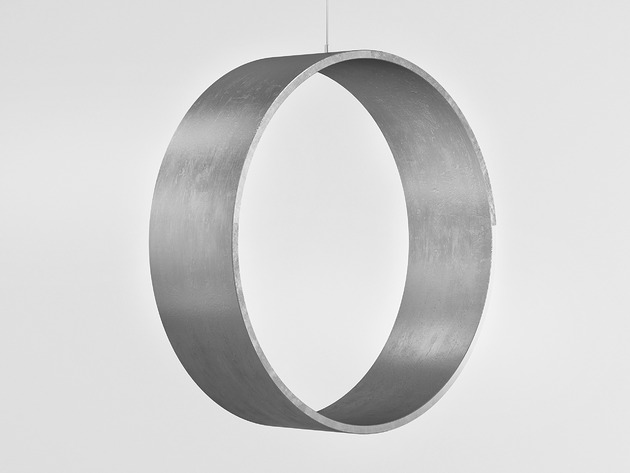 fotele SWING N.3 SILVER wersja wewnętrzna w kolorze srebrnym