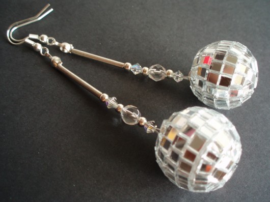 &quot;More disco lights please! :D&quot; Trom