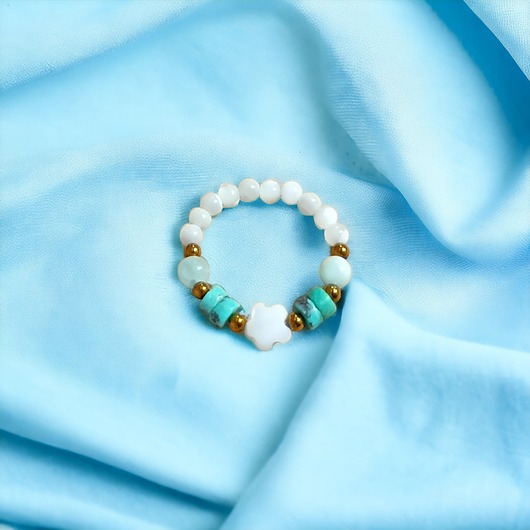 pierścionki elastyczne Pierścionek : turkus, angelit, muszla, hematyt.