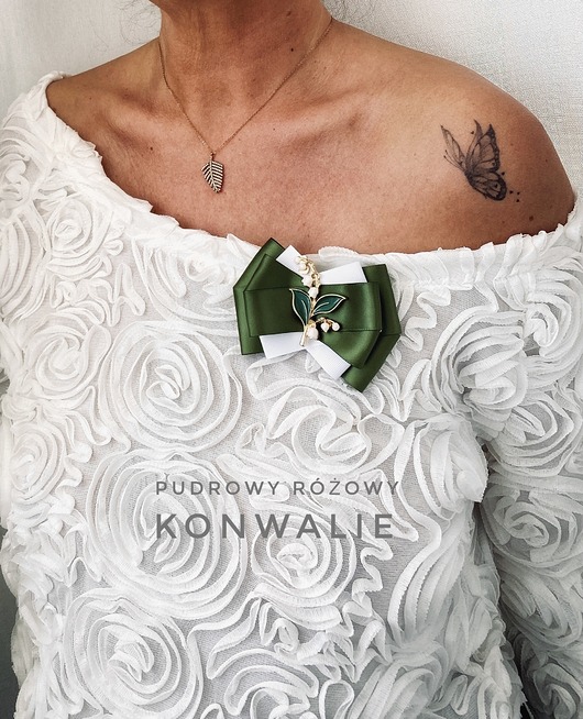 broszki Kolekcja Kwiatowa KONWALIE Brosza z kwiatami