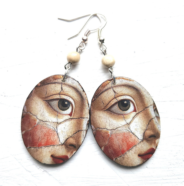 kolczyki - inne Przeglądam się w zbitym lustrze