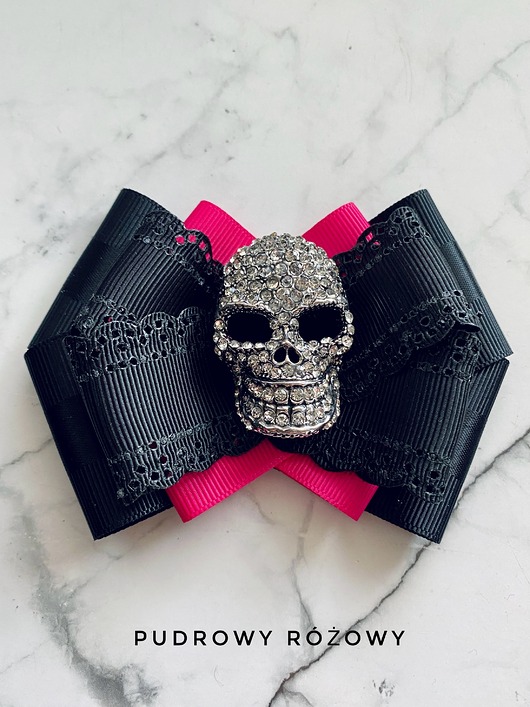 broszki Niesamowita Brosza z Czaszką wysadzaną kryształkami