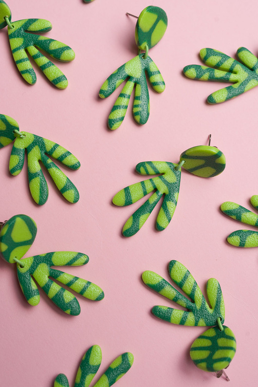 kolczyki z masy plastycznej Kolczyki Matisse w abstrakcyjny wzorek