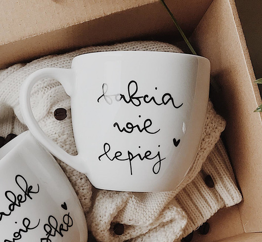 kubki BABCIA WIE LEPIEJ kubek 350ml