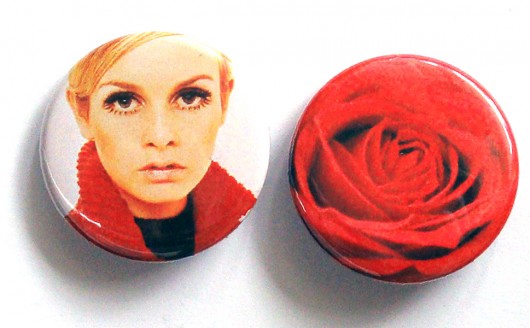 red point  37mm Monika Roth