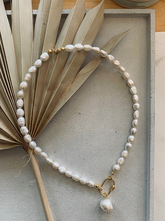 chokery Naszyjnik PEARLS no. 3