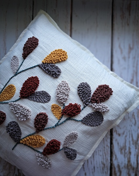 poduszki plecione Jesienna poduszka dekoracyjna kwiaty punch needle